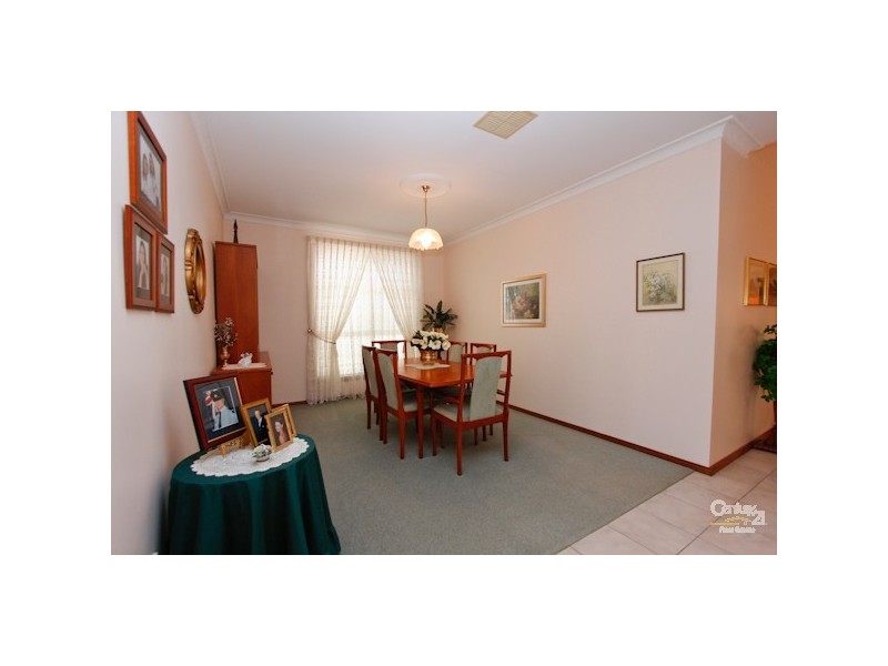 23 Agincourt Crescent, Valentine NSW 2280