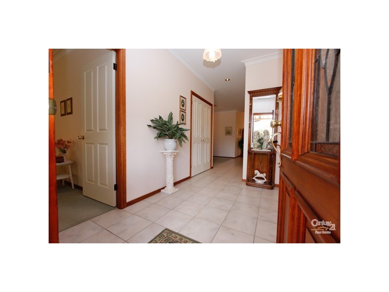 23 Agincourt Crescent, Valentine NSW 2280