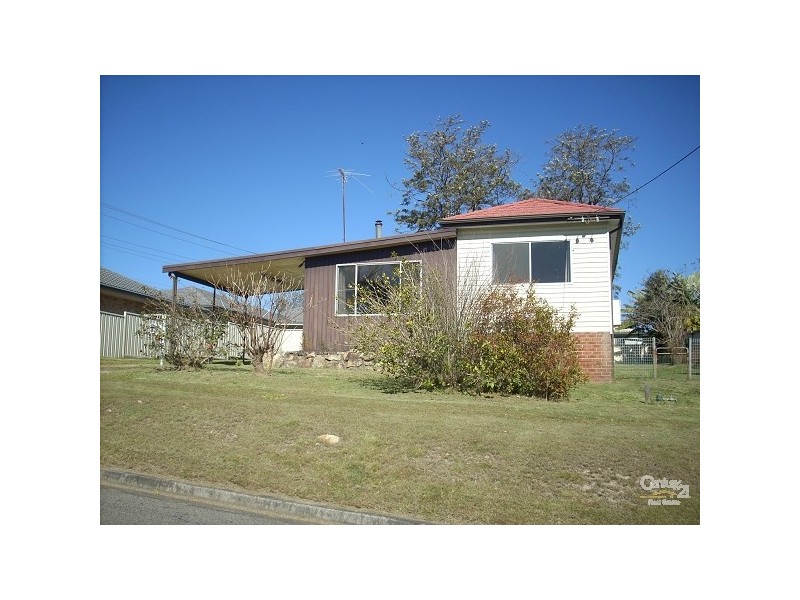 4 John Street, Tingira Heights NSW 2290