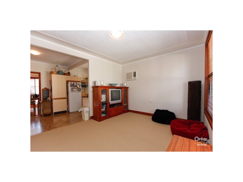 99 Old Belmont Road, Belmont North NSW 2280