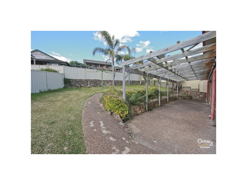 19 Ridgewood Close, Eleebana NSW 2282