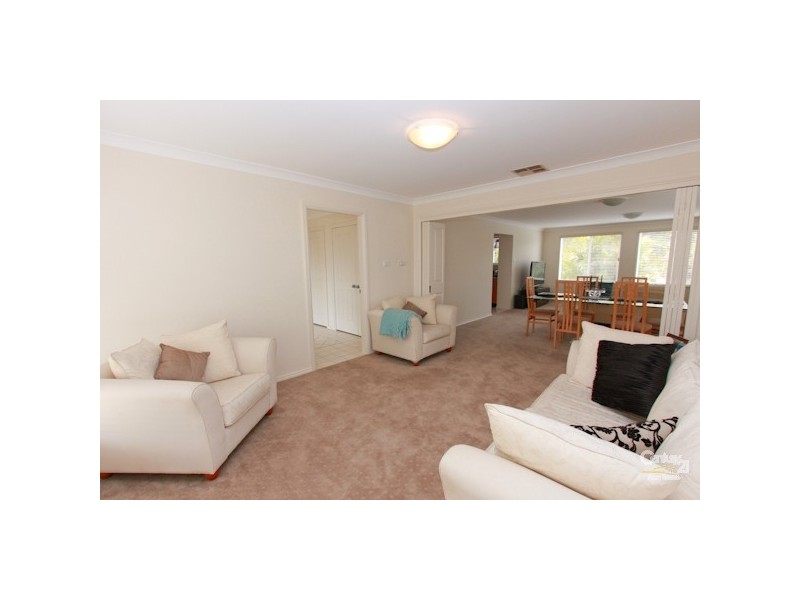 20 Leichhardt Road, Valentine NSW 2280