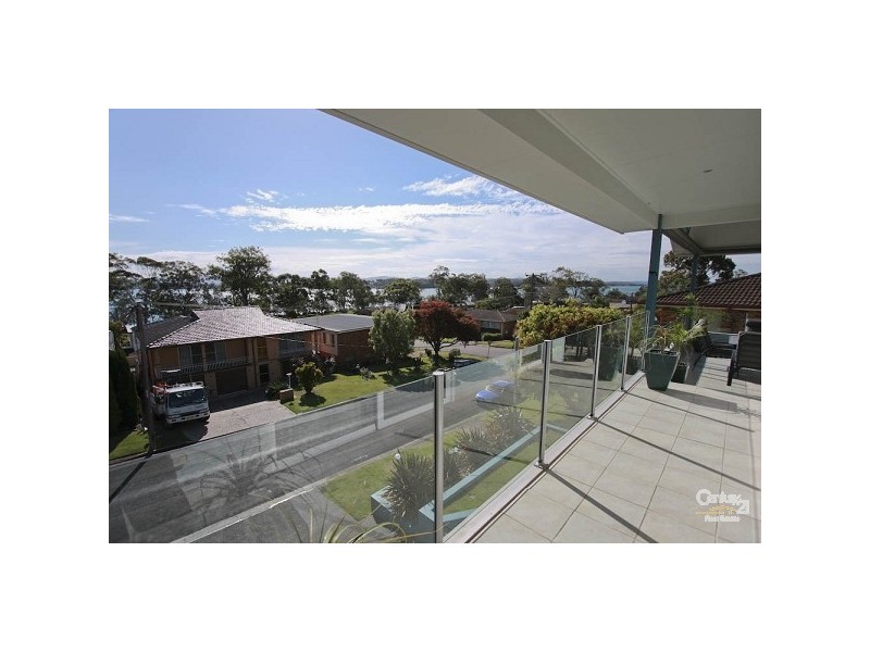 54 Victor Avenue, Valentine NSW 2280