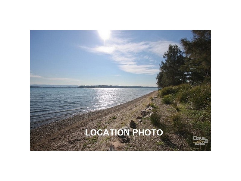 54 Victor Avenue, Valentine NSW 2280