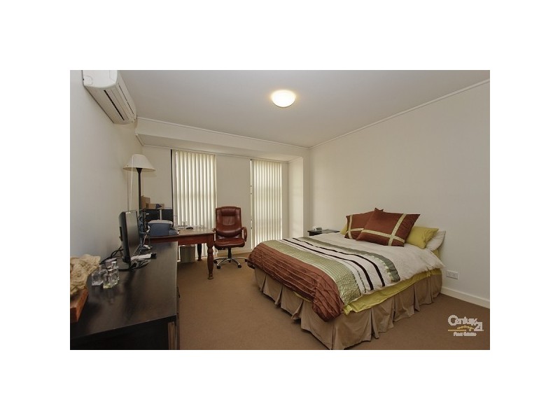 3/7 Howard Street, Warners Bay NSW 2282