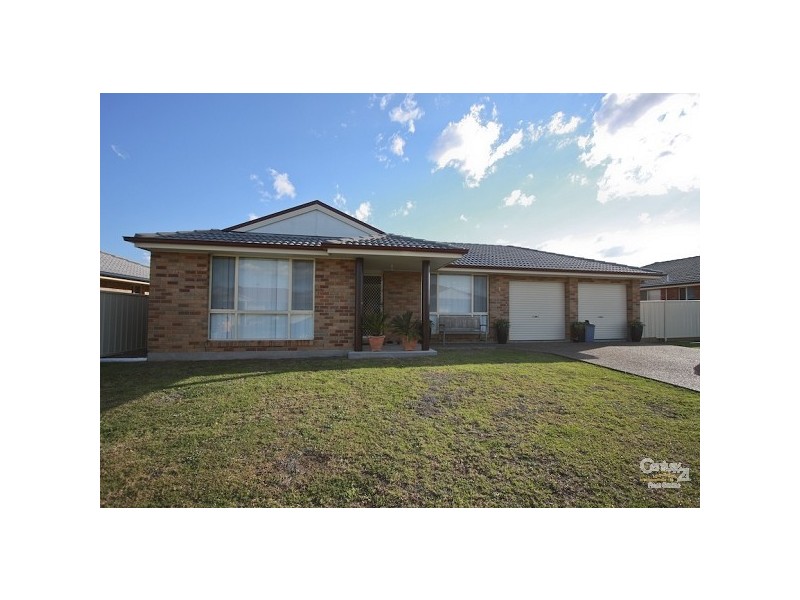 4 Karong Avenue, Maryland NSW 2287