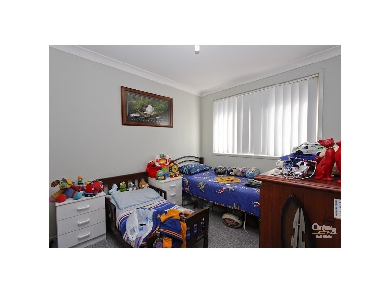 4 Karong Avenue, Maryland NSW 2287