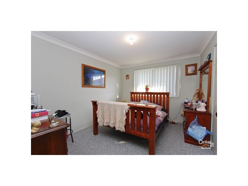 4 Karong Avenue, Maryland NSW 2287