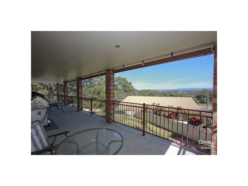 22 Kerrigan Close, Eleebana NSW 2282