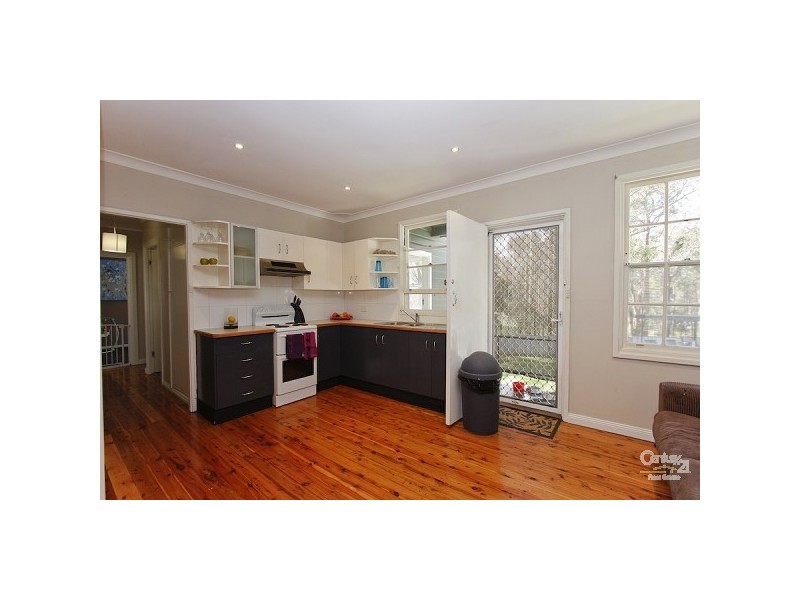 84 Berringar Road, Valentine NSW 2280