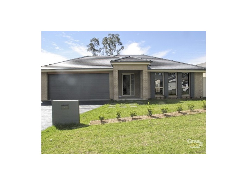 1/65 OShea Circuit, Cessnock NSW 2325