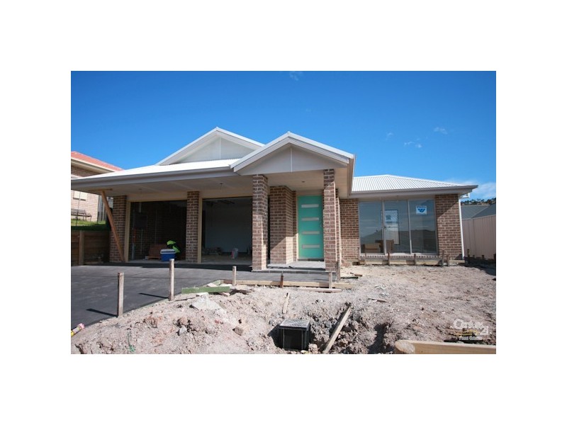 61 Dalmeny Drive, Macquarie Hills NSW 2285