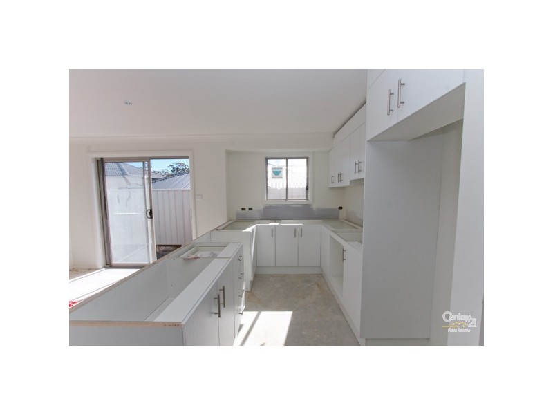 61 Dalmeny Drive, Macquarie Hills NSW 2285