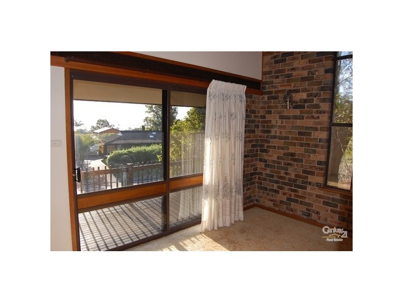 4 Wyndham Way, Eleebana NSW 2282