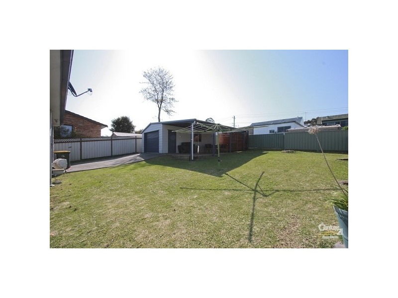 35 Walumbi Avenue, Tingira Heights NSW 2290