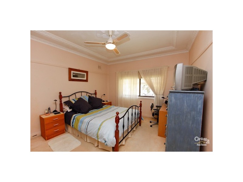 20 Marks Street, Belmont NSW 2280