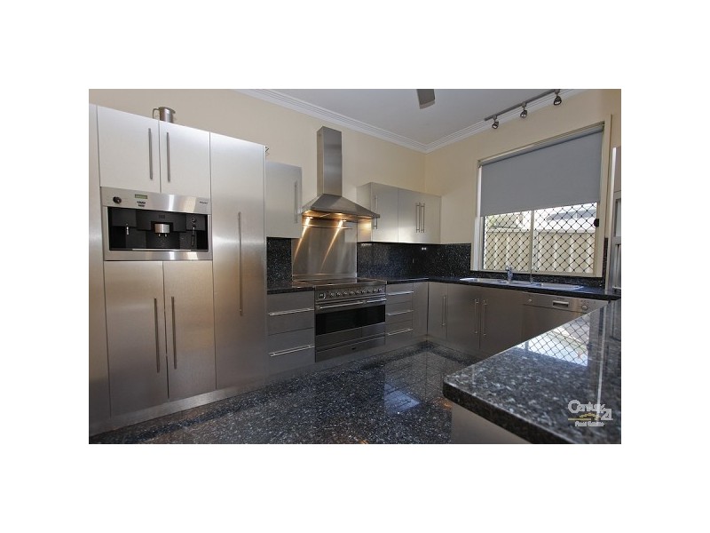 258 The Esplanade, Speers Point NSW 2284