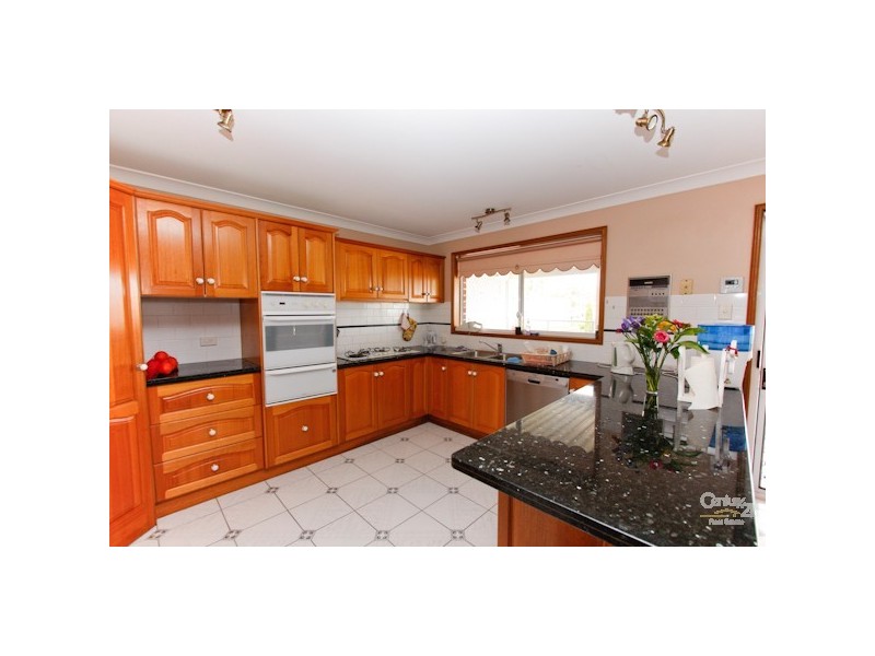 34 Ridgewood Crescent, Eleebana NSW 2282