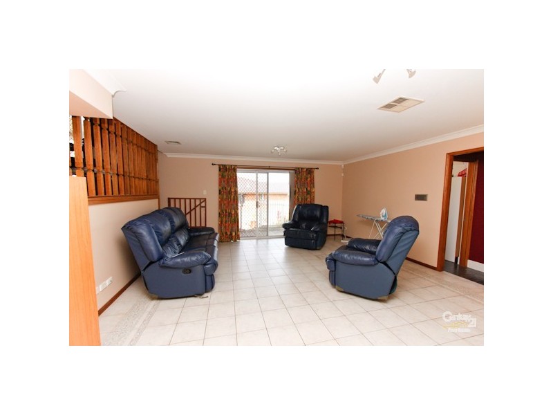 34 Ridgewood Crescent, Eleebana NSW 2282