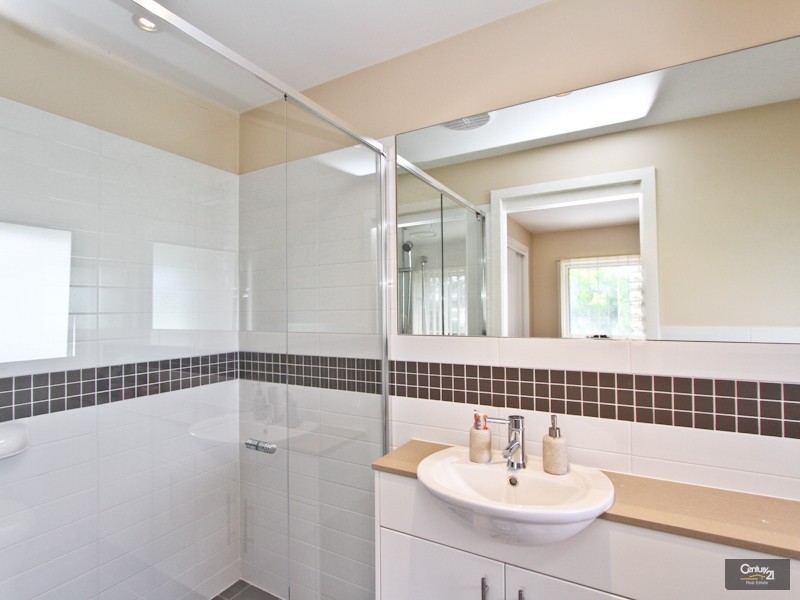 1/46 Queen Street, Warners Bay NSW 2282