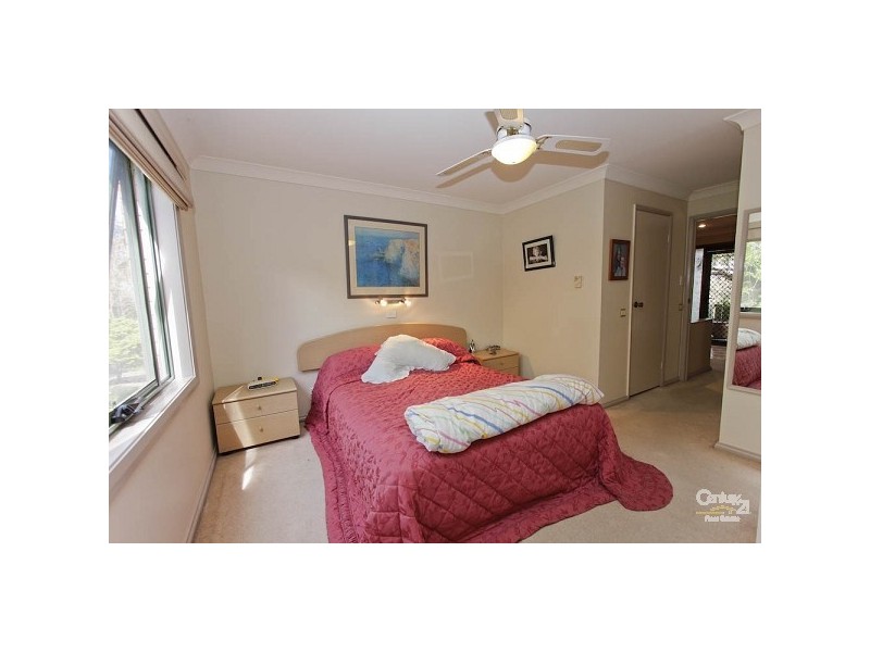 4 Pannamena Crescent, Eleebana NSW 2282