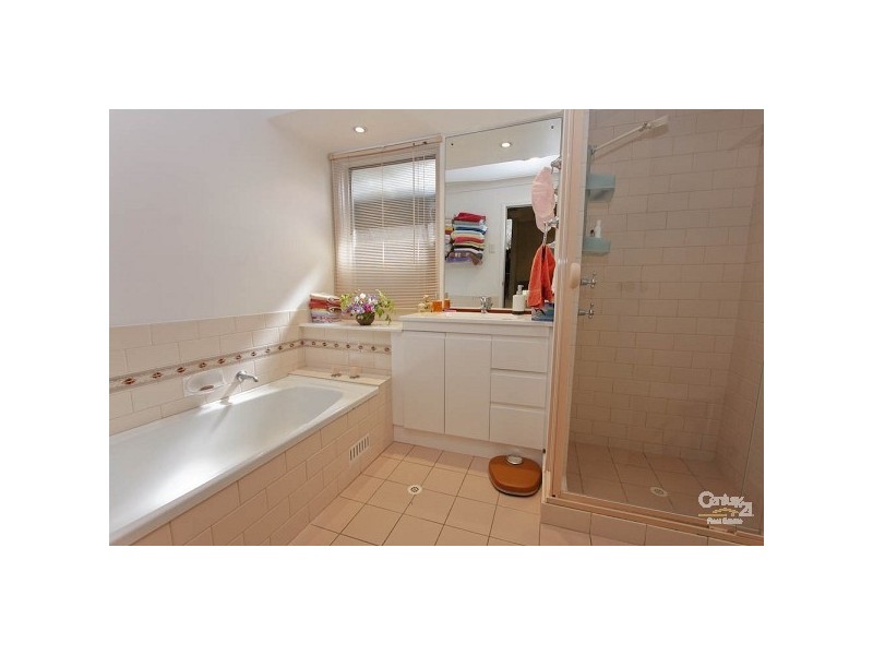 4 Pannamena Crescent, Eleebana NSW 2282