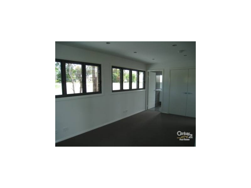 1/41 Tallawalla Road, Valentine NSW 2280