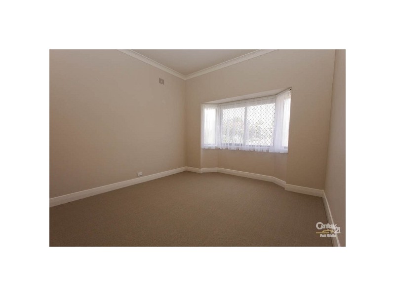 2 Thomas Street, Mayfield NSW 2304