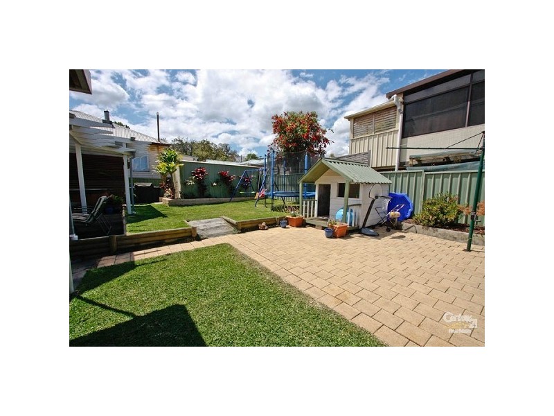 16 Jones Avenue, Warners Bay NSW 2282