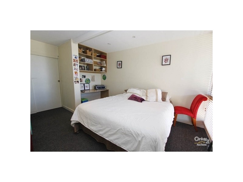 19 Morris Street, Eleebana NSW 2282