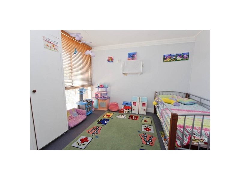 19 Morris Street, Eleebana NSW 2282