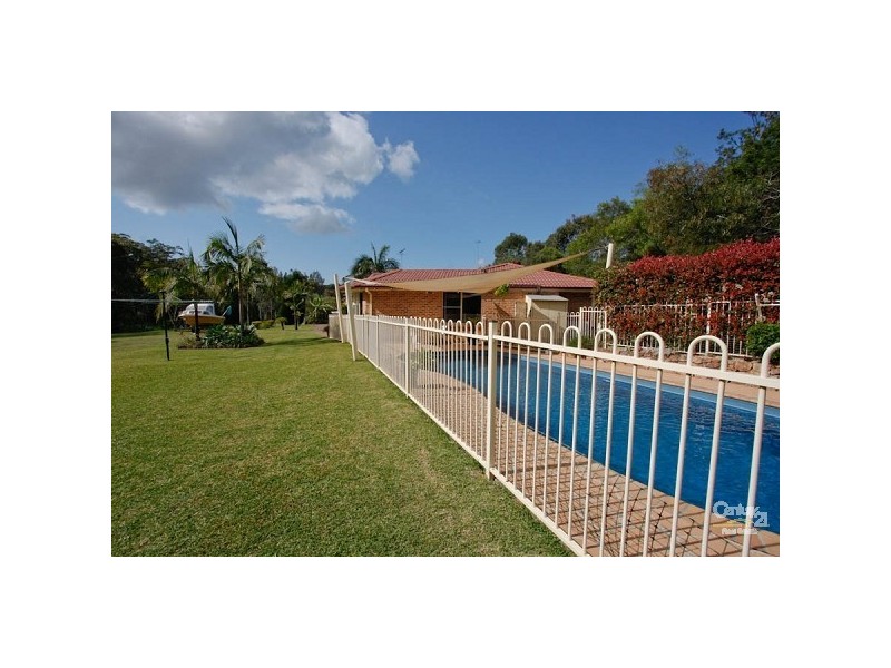 3B Excalibur Parade, Valentine NSW 2280