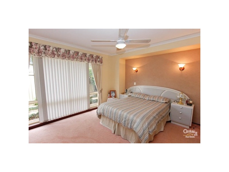 3B Excalibur Parade, Valentine NSW 2280