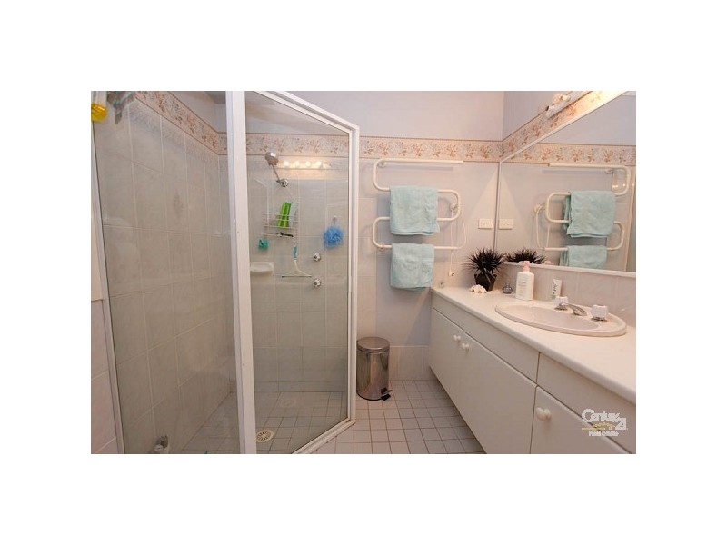 3B Excalibur Parade, Valentine NSW 2280