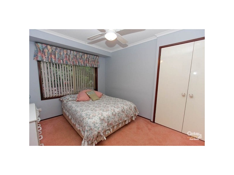 3B Excalibur Parade, Valentine NSW 2280