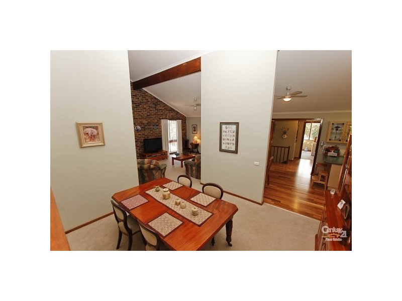 8 Pinnaroo Close, Belmont North NSW 2280