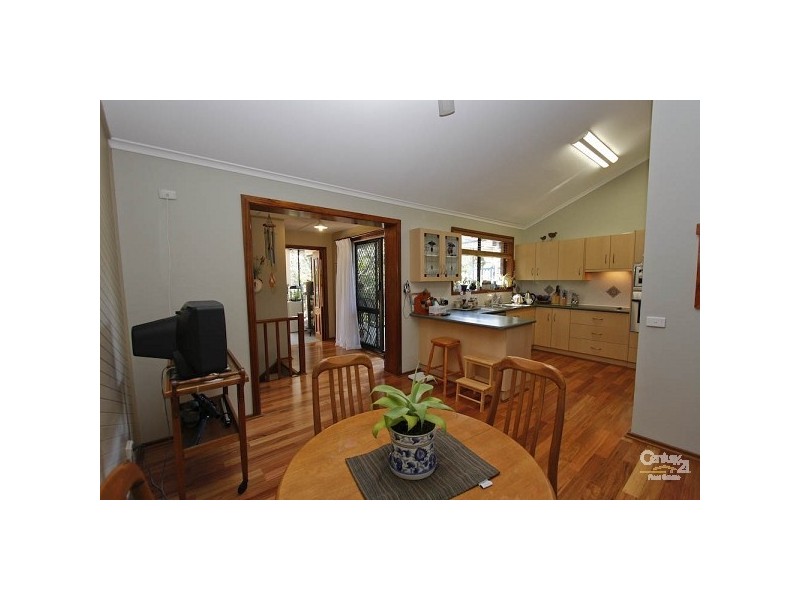 8 Pinnaroo Close, Belmont North NSW 2280