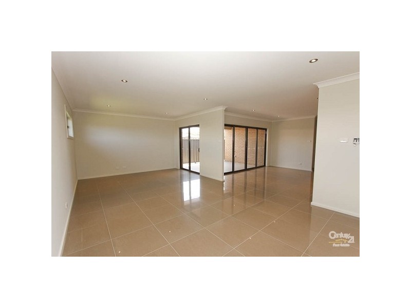 9 John Fallins Close, Belmont North NSW 2280