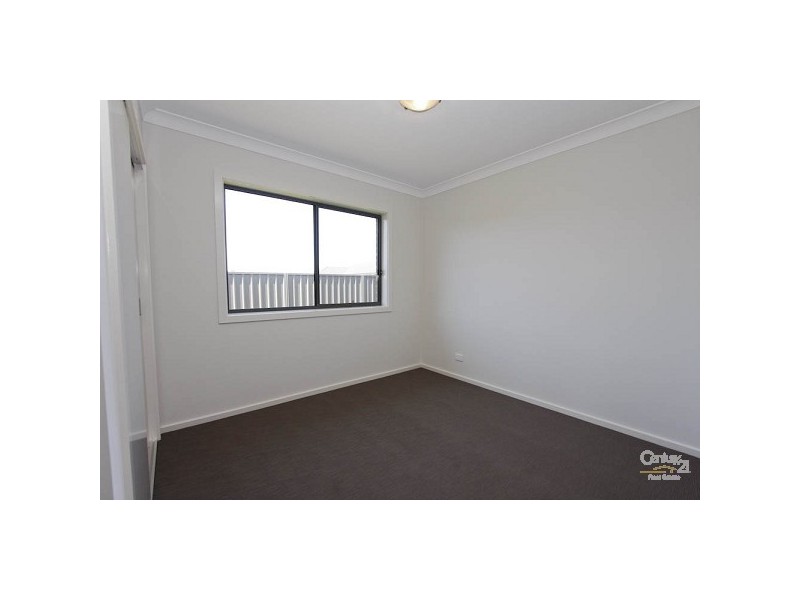 9 John Fallins Close, Belmont North NSW 2280