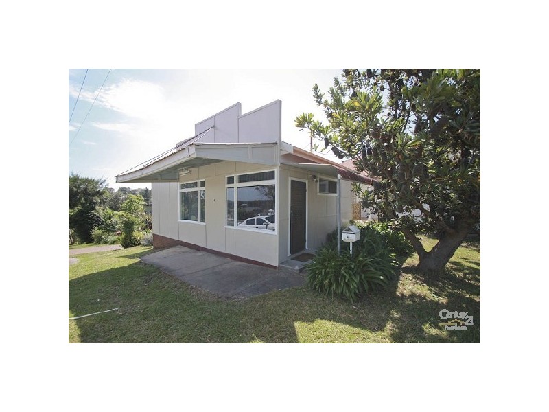 4/4 First Street, Cardiff South NSW 2285