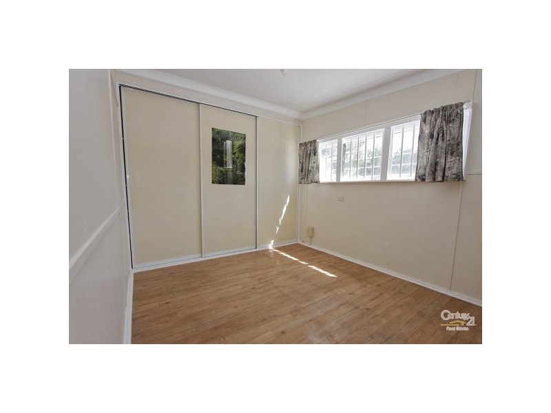 4/4 First Street, Cardiff South NSW 2285