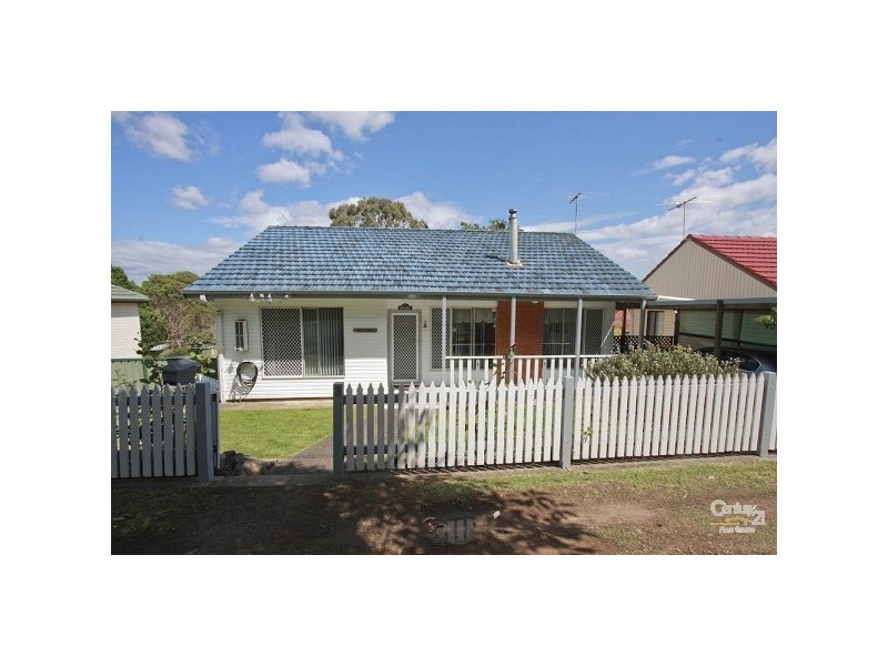 3 OBrien Street, Gateshead NSW 2290