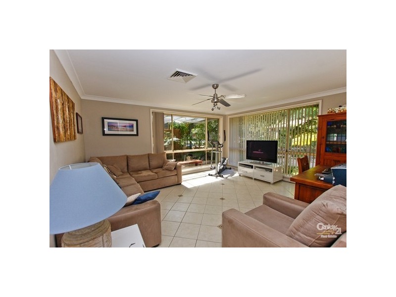 9 Gosforth Grove, Lakelands NSW 2282