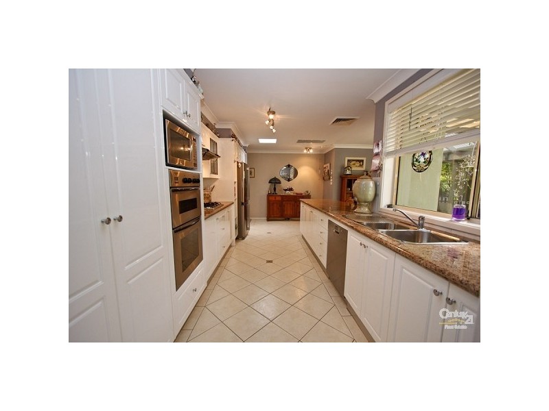 9 Gosforth Grove, Lakelands NSW 2282