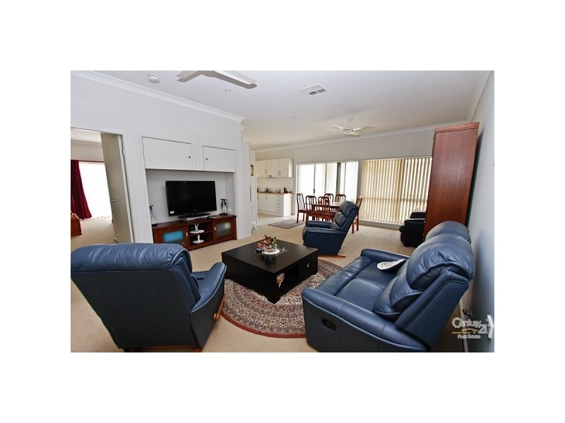 1/21 Seaman Avenue, Warners Bay NSW 2282