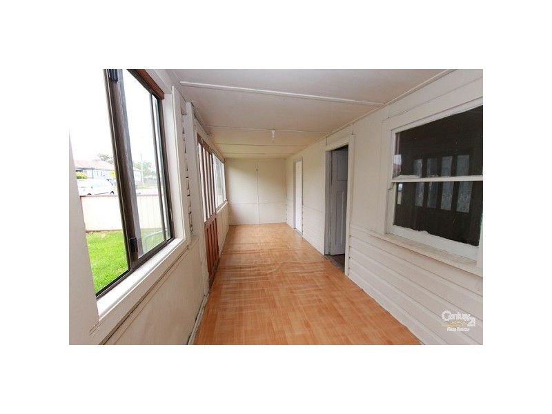 146 Medcalf Street, Warners Bay NSW 2282