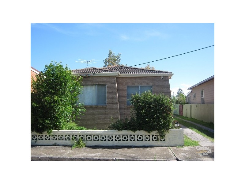 14 High Street, Belmont NSW 2280