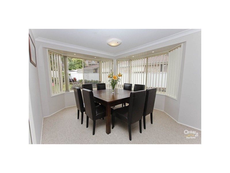 3 Bridgewater Close, Eleebana NSW 2282