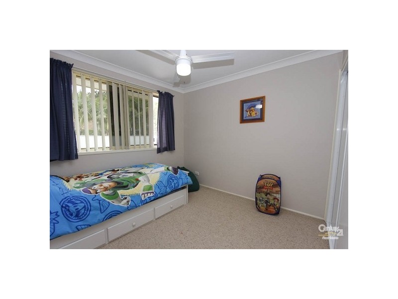 3 Bridgewater Close, Eleebana NSW 2282