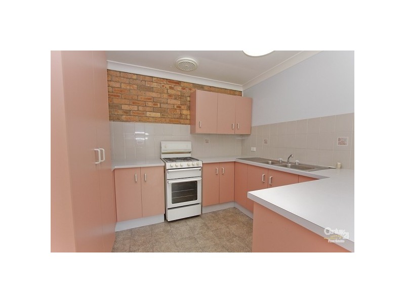 1/18 Buckingham Street, Valentine NSW 2280